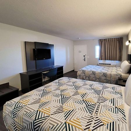Motel 6 Wichita Ks South I35 מראה חיצוני תמונה