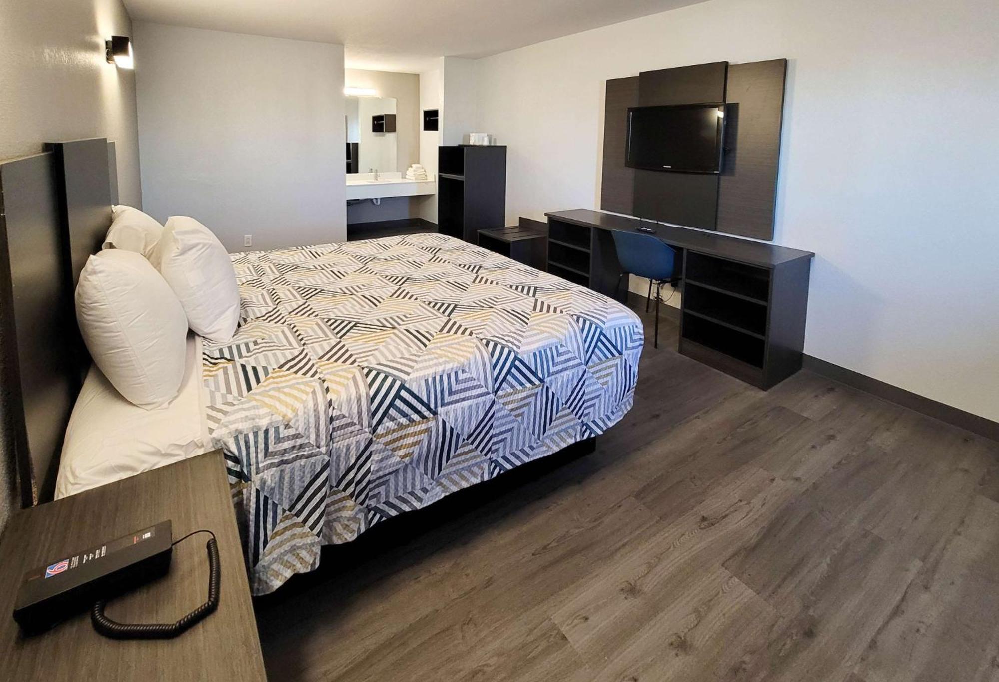 Motel 6 Wichita Ks South I35 מראה חיצוני תמונה