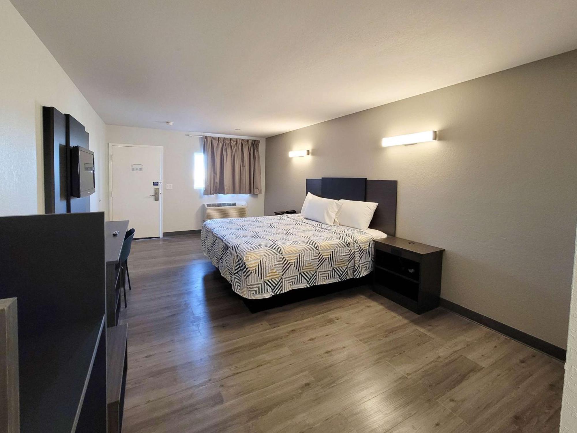 Motel 6 Wichita Ks South I35 מראה חיצוני תמונה